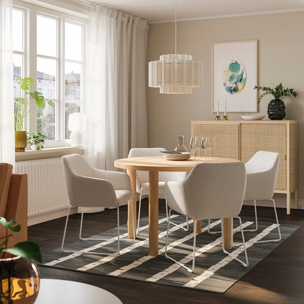 STOCKHOLM 2025 / TOSSBERG Table et 4 chaises, plaqué chêne/blanc Gunnared beige, 115 cm