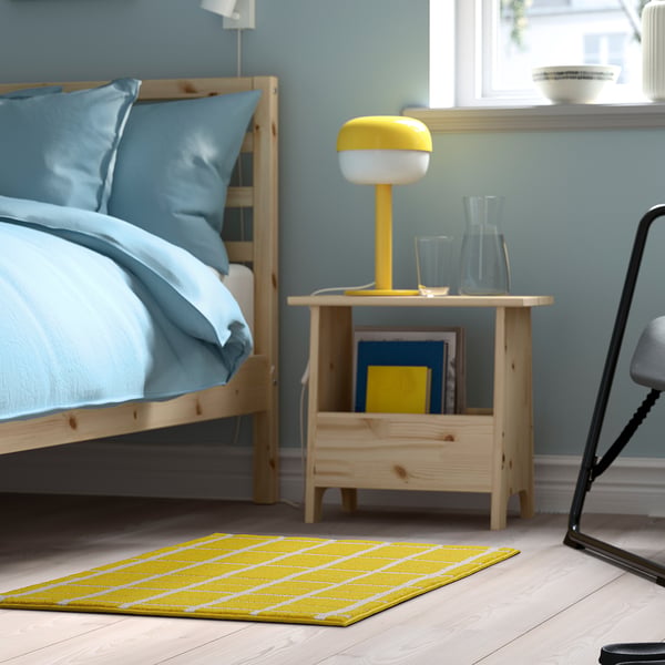 VÄNDPLATS Tapis, poils ras, jaune/à carreaux, 60x90 cm