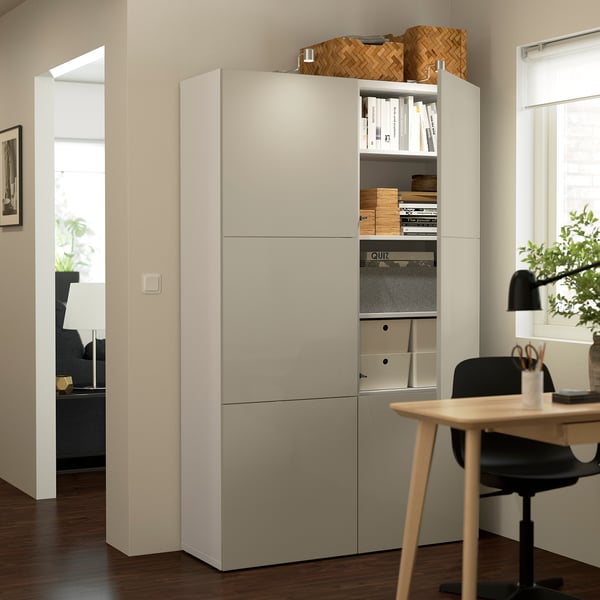 BESTÅ Mobile con ante, bianco/Selsviken lucido/beige, 120x42x193 cm