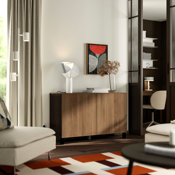BESTÅ Mobile con ante, marrone-nero Lappviken/Stubbarp/marrone effetto noce, 120x42x75 cm