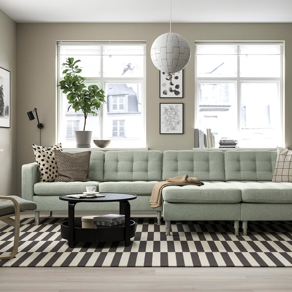 LANDSKRONA Divano a 4 posti con chaise-longue, Gunnared verde chiaro/metallo