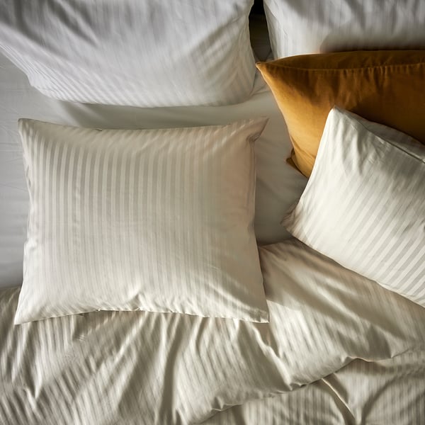 NATTJASMIN Copripiumino e 2 federe, beige chiaro, 240x220/50x60 cm