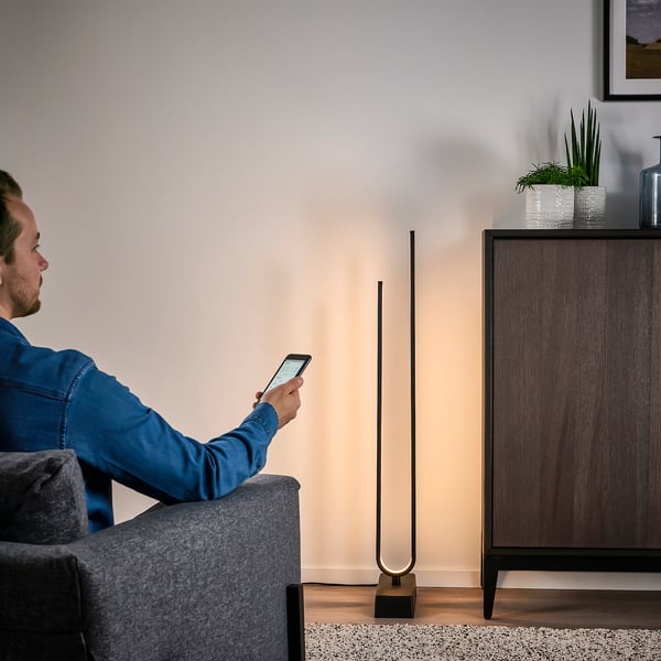 PILSKOTT Lampada da terra a LED, smart nero
