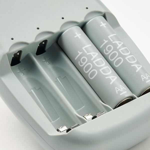 STENKOL / LADDA Caricabatteria e 4 batterie