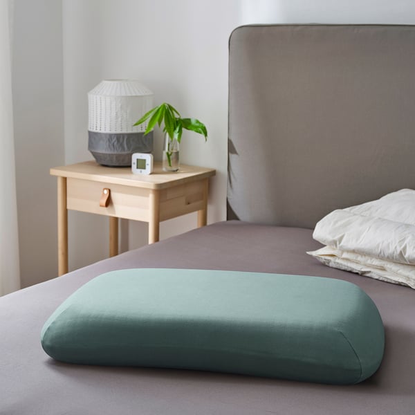 TÖCKENFLY Federa per cuscino ergonomico, grigio-verde, 29x43 cm