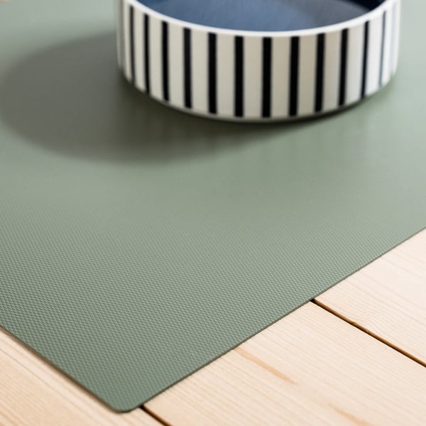 UTSÅDD Tappetino per ciotola, grigio-verde, 33x50 cm