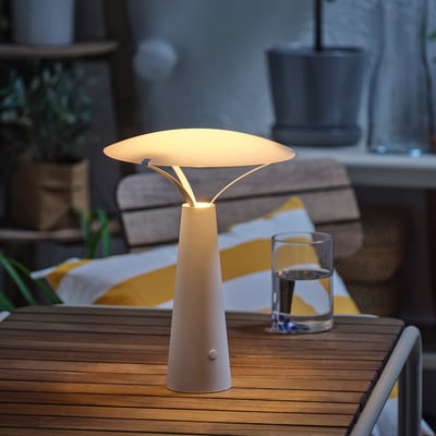 SOLVINDEN Lámpara de mesa, a pilas/blanco, 30 cm