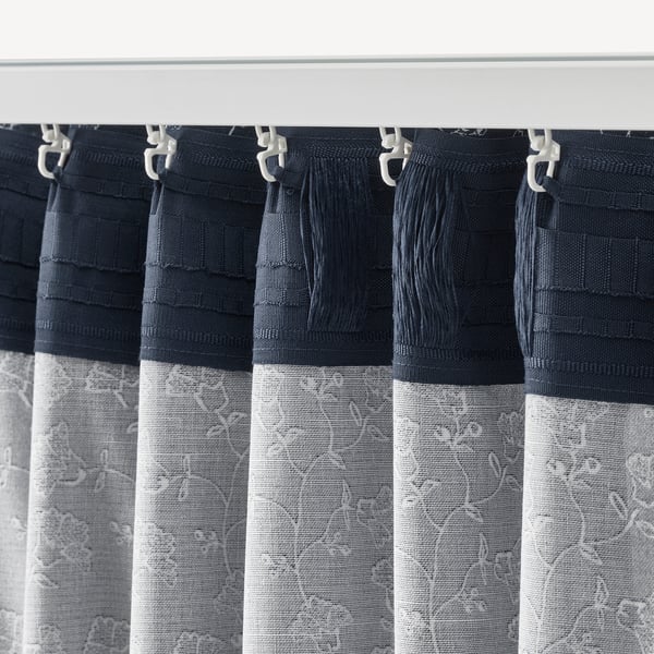 TRYSTÄVMAL Cortina, 1 par, azul oscuro/blanco/flores con cinta de fruncir, 145x250 cm