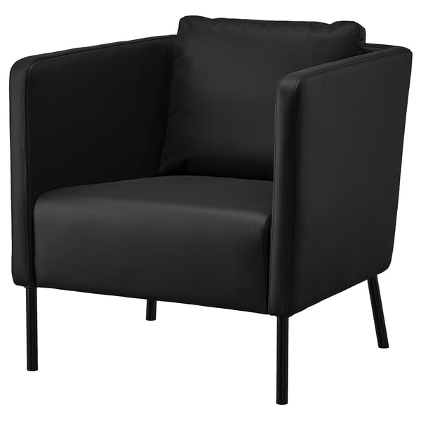 Moderní černé křeslo EKERÖ s elegantními liniemi a polstrovaným pohodlím.