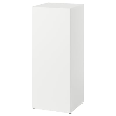 Bílá úložná jednotka LASTARE , obdélníková skříňka s čistými liniemi a minimalistickým designem, vhodná pro všestranné úložné potřeby.