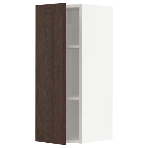 Otevřená kuchyňská linka, povrchová úprava dřeva, moderní design, tmavě hnědá, bílý interiér.