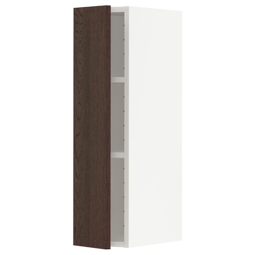 Kuchyňská skříňka METOD má tmavě hnědá čela ze dřeva sinarp s elegantním obdélníkovým designem a dubovou dýhou.