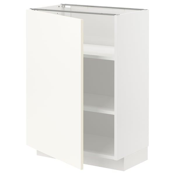 Bílá kuchyňská skříňka METOD s otevřenými policemi, moderní design.