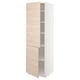 Moderní kuchyňská skříňka METOD s lehkými jasanovými dvířky a nastavitelnými policemi.