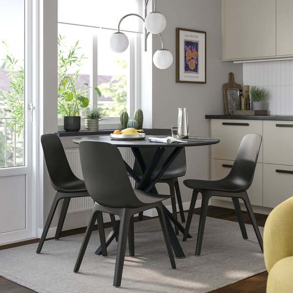 NORRMJÖLE / ODGER Stůl a 4 židle, vzor mramoru černá/antracit, 105 cm