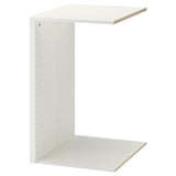 Es handelt sich um einen weißen Kleiderschrank-Organizer von IKEA KOMPLEMENT, quadratisch mit flacher Ober- und Unterseite, hergestellt aus Spanplatten und Papierfolie.