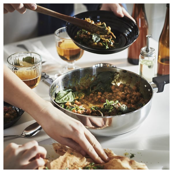 MIDDAGSMAT sauté pan: even heat, easy clean, 15yr guarantee.