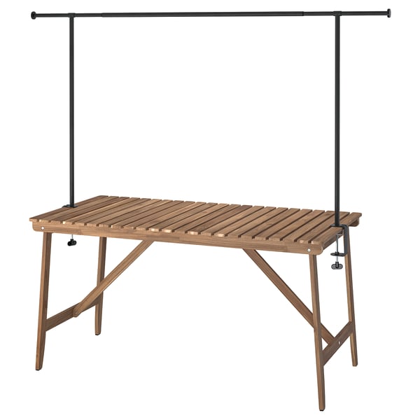 Udendørsbord i træ med metalstang, ekstra støtteben.