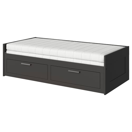 BRIMNES grå daybed med skuffer og hvid madras.
