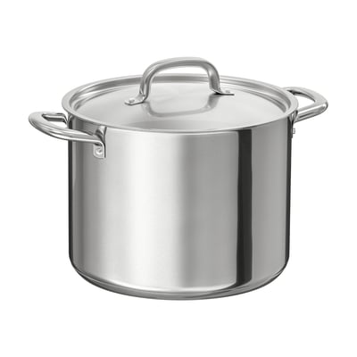 Gryde i rustfrit stål fra IKEA 365+ med sidehåndtag og ventileret låg.