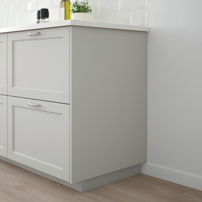 Moderne grå LERHYTTAN køkkenskab. Hvid eukalyptus, birk, spånplade. Klassisk design, solid ramme. Høj, slank størrelse. Rent, minimalistisk look.
