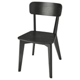 En LISABO sort træstol med en enkel, rektangulær form og slankt design, ideel til forskellige aktiviteter.