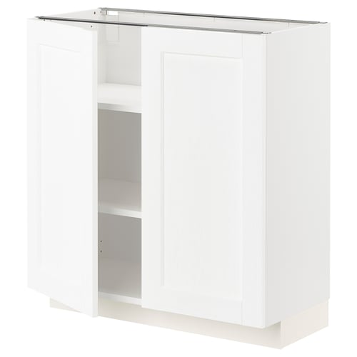 Hvidt METOD køkkenskab med justerbare hylder og stilrent design.