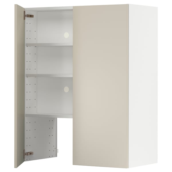 Et ikea METOD køkkenskab med beige havstorp låger, med et glat, rent design og justerbare hylder.