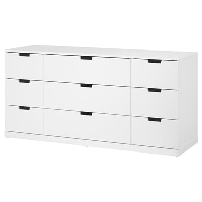 NORDLI hvid kommode med 6 skuffer, slankt moderne design, ren hvid finish, robust trækonstruktion, rene lige linjer.