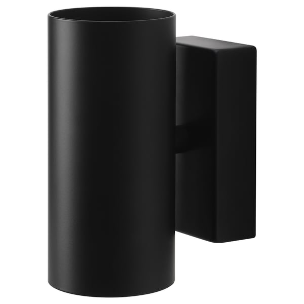 Sort moderne væglampe NYMÅNE med cylindrisk skærm, der udsender lys opad og nedad, lavet af aluminium og stål med en pulverlakeret finish.