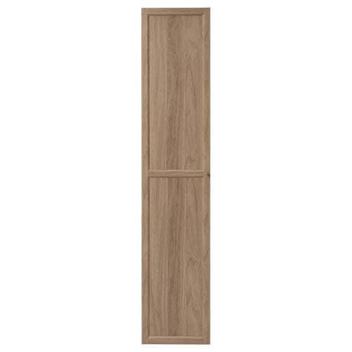 OXBERG træskab, lysebrunt, rektangulært, minimalistisk design.