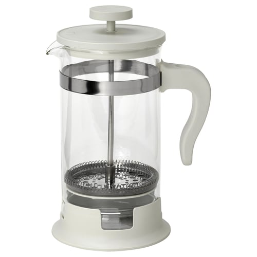 En hvid stempelkande kaffemaskine med en klar glaskrukke, netfilter i rustfrit stål og plastiklåg, håndtag og bund.