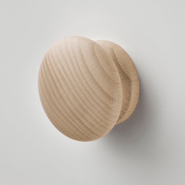 Wooden round handle, smooth and durable.