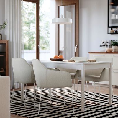 TONSTAD / TOSSBERG Table and 4 chairs, off-white/Gunnared beige white, 150x80 cm