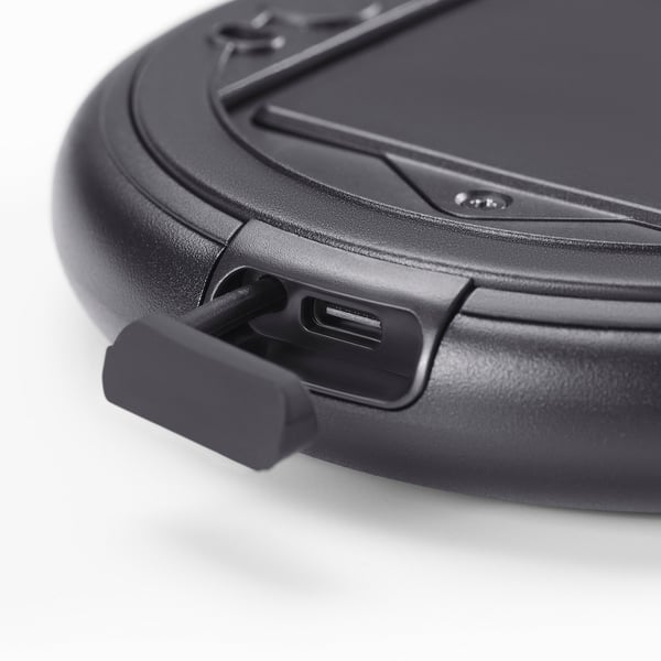 Must käeshoitav suurenduspeegel usb-C pordi, siledate servade ja kindla riiviga.