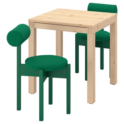 IKEA PS 2026 Laud ja 2 tooli, mänd/Knäbäck ereroheline, 70x70 cm