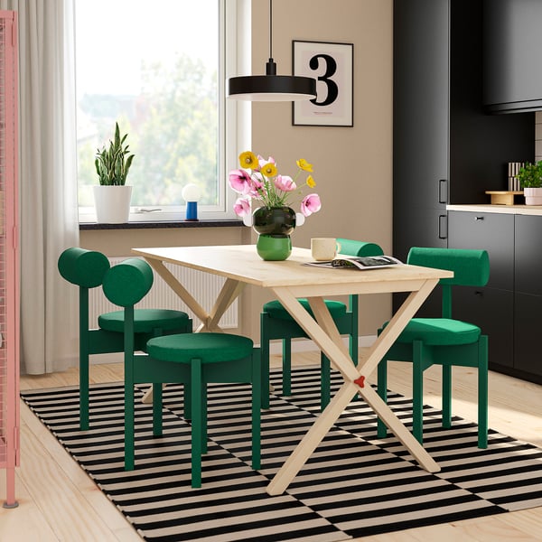 IKEA PS 2026 Laud ja 4 tooli, mänd/Knäbäck ereroheline, 156x75 cm