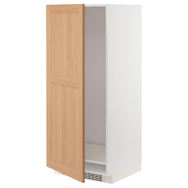 A METOD kitchen cabinet with a light oak door, a white frame, and adjustable shelves.