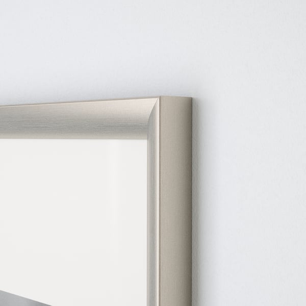 Frame corner detail; sleek silver finish, premium quality, horizontal/vertical mount, safety front protection.