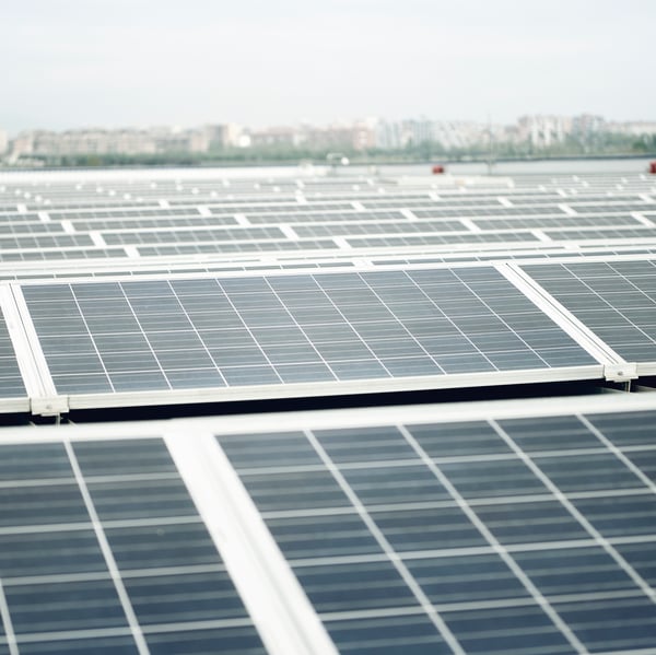 Solarzellen auf einem Dach