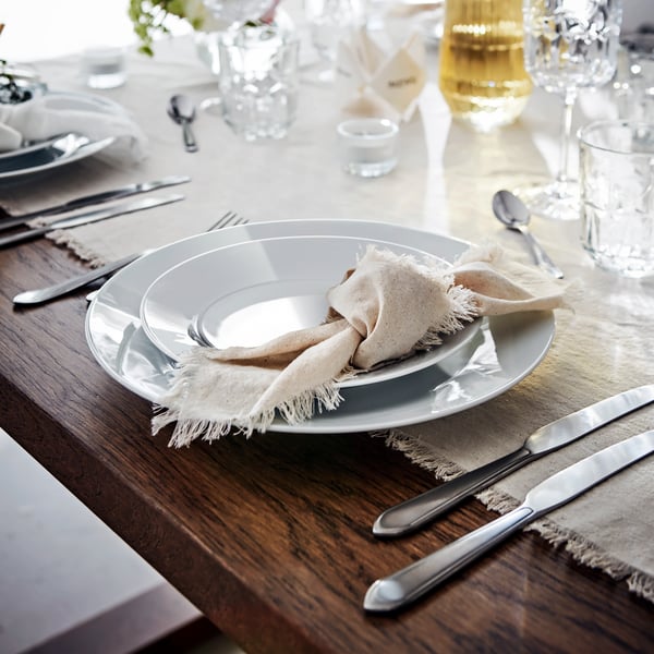 A white IKEA 365+ plate