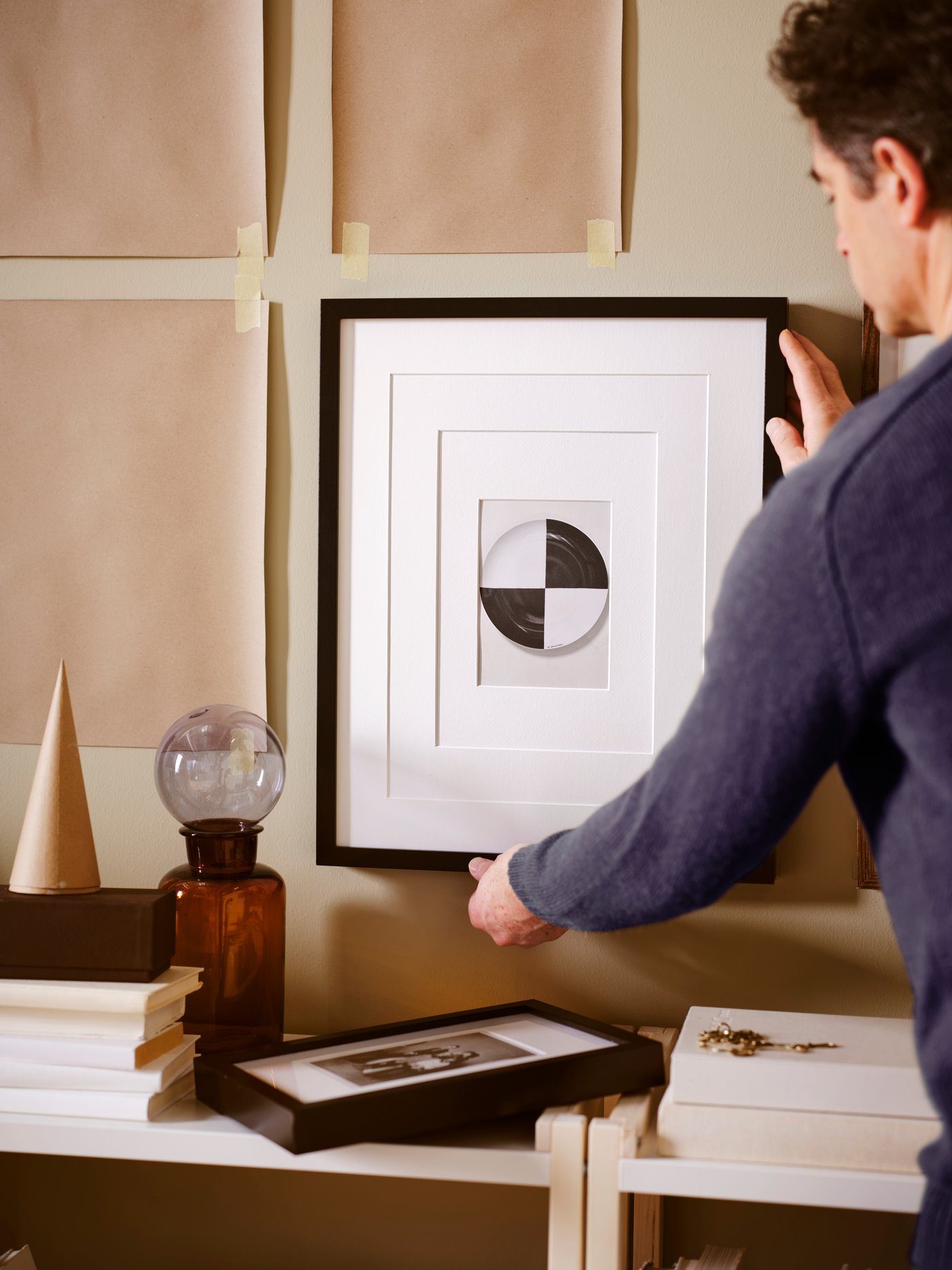 A black RIBBA frame