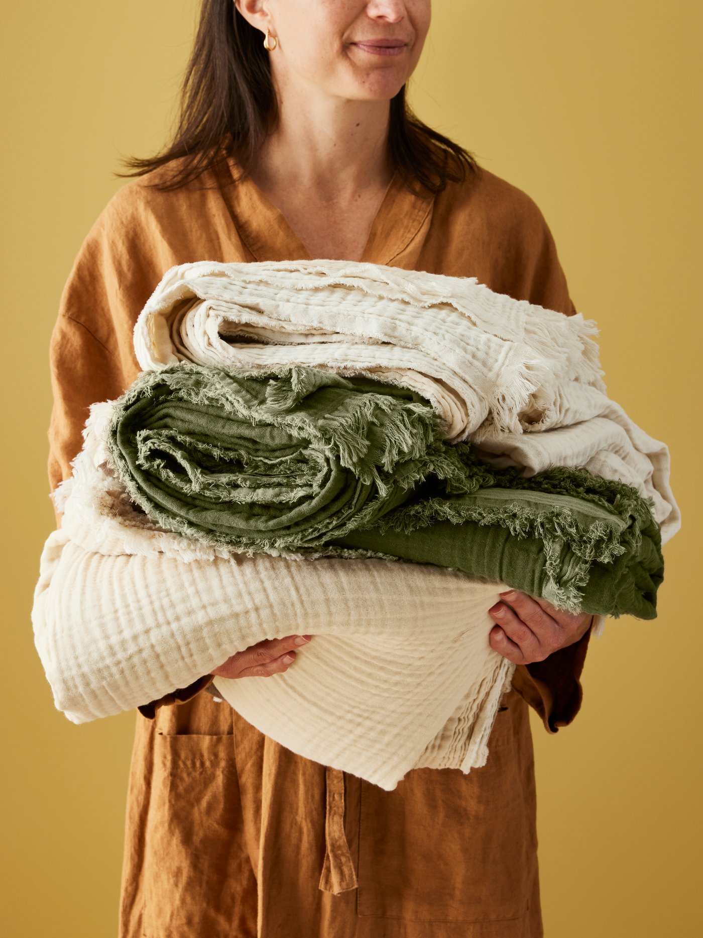 A grey-green VALLKRASSING throw