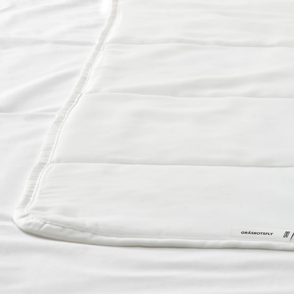 A GRÄSROTSFLY duvet, cool