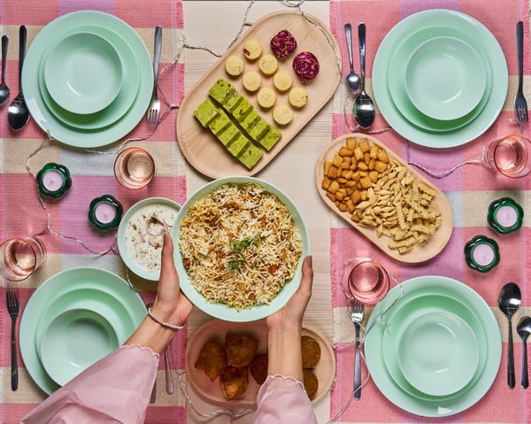A beech SMÖRLING serving tray
