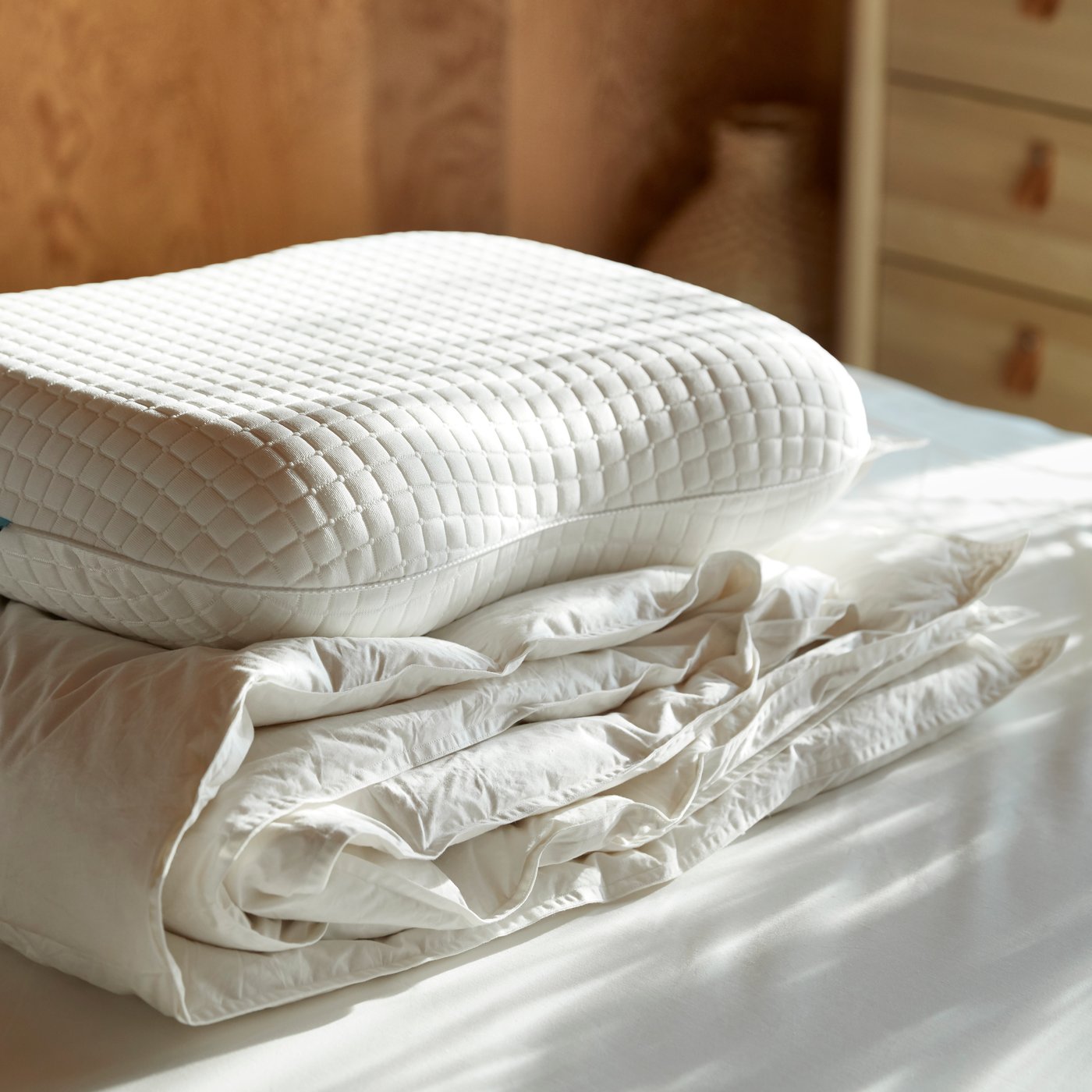 A FJÄLLARNIKA duvet, warm in the bedroom