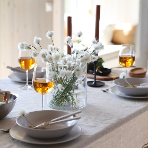 A clear glass STORSINT red wine glass