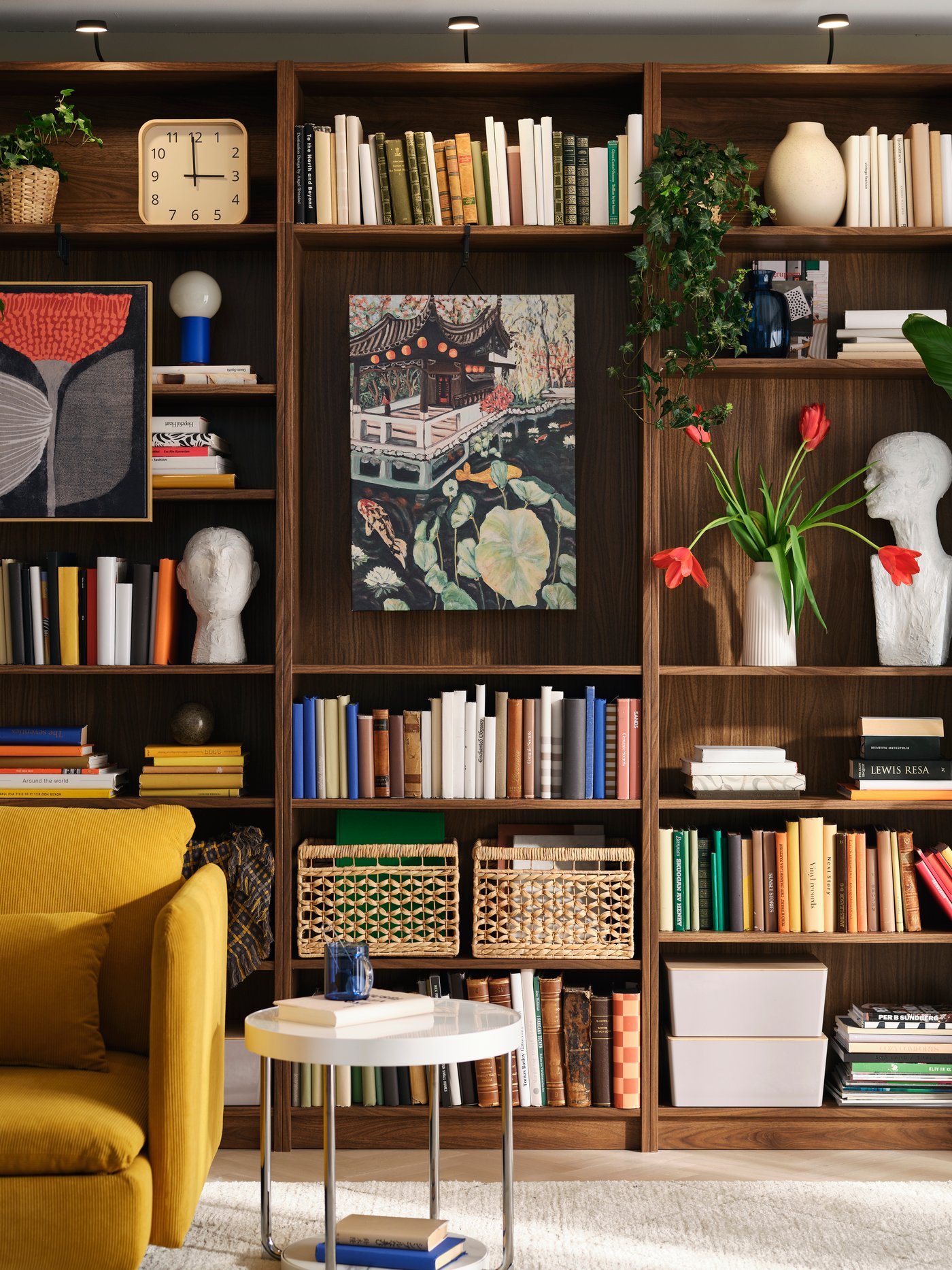 An orange flower BLODFLÄDER picture in the living room