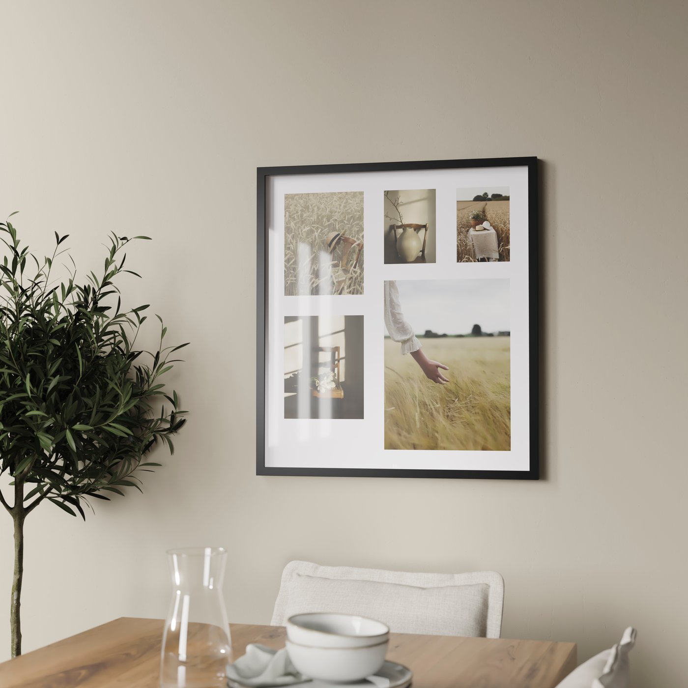 A golden moments RÖDALM poster in the dining room