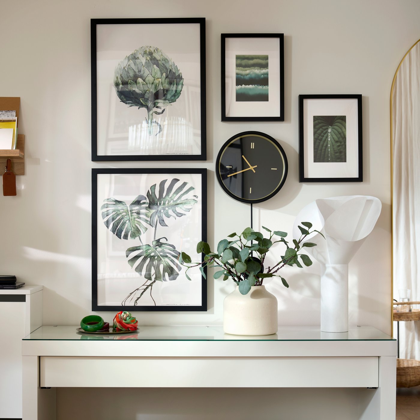 A black RÖDALM frame